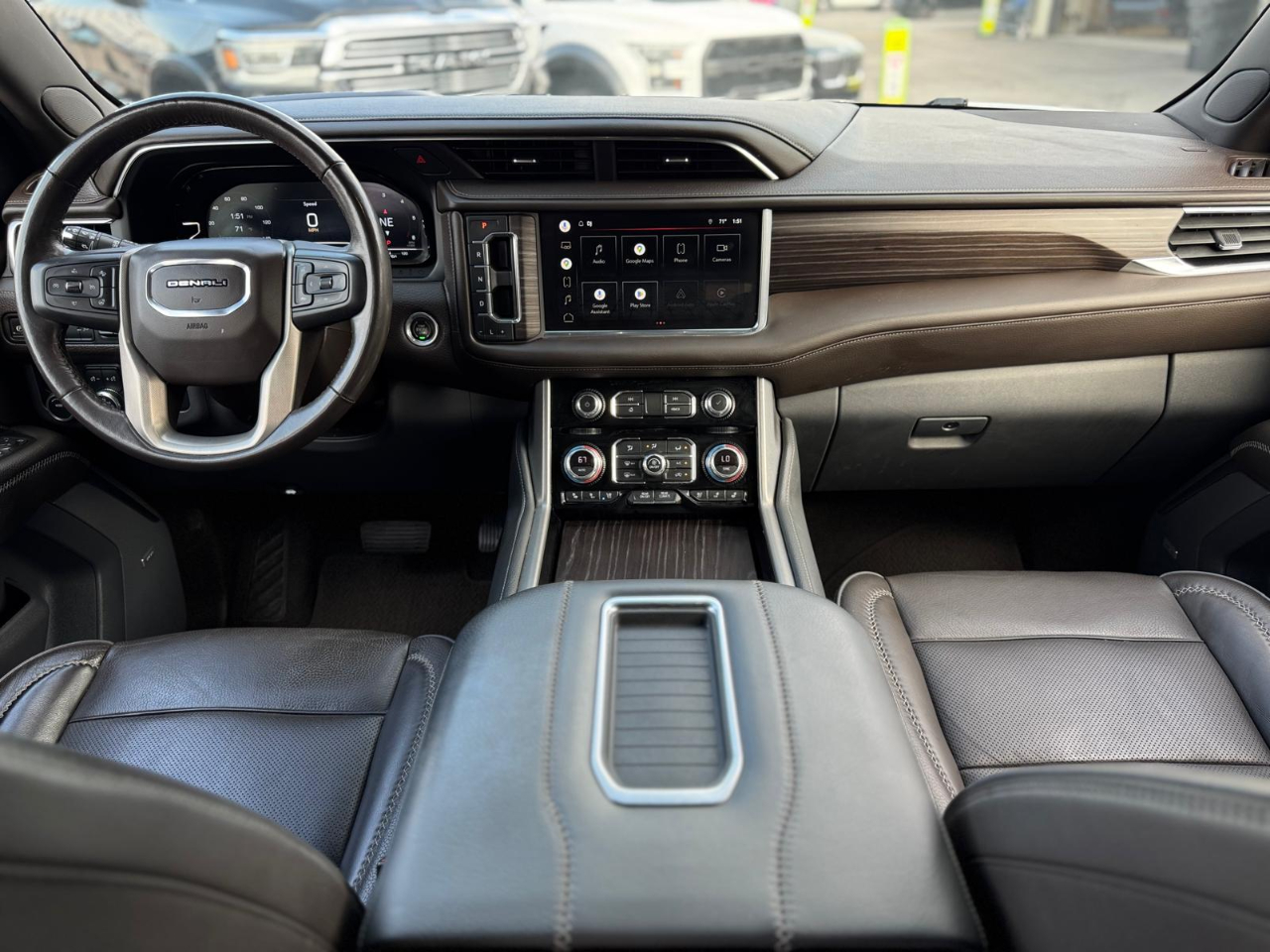 GMC Yukon Denali 2WD 2022
