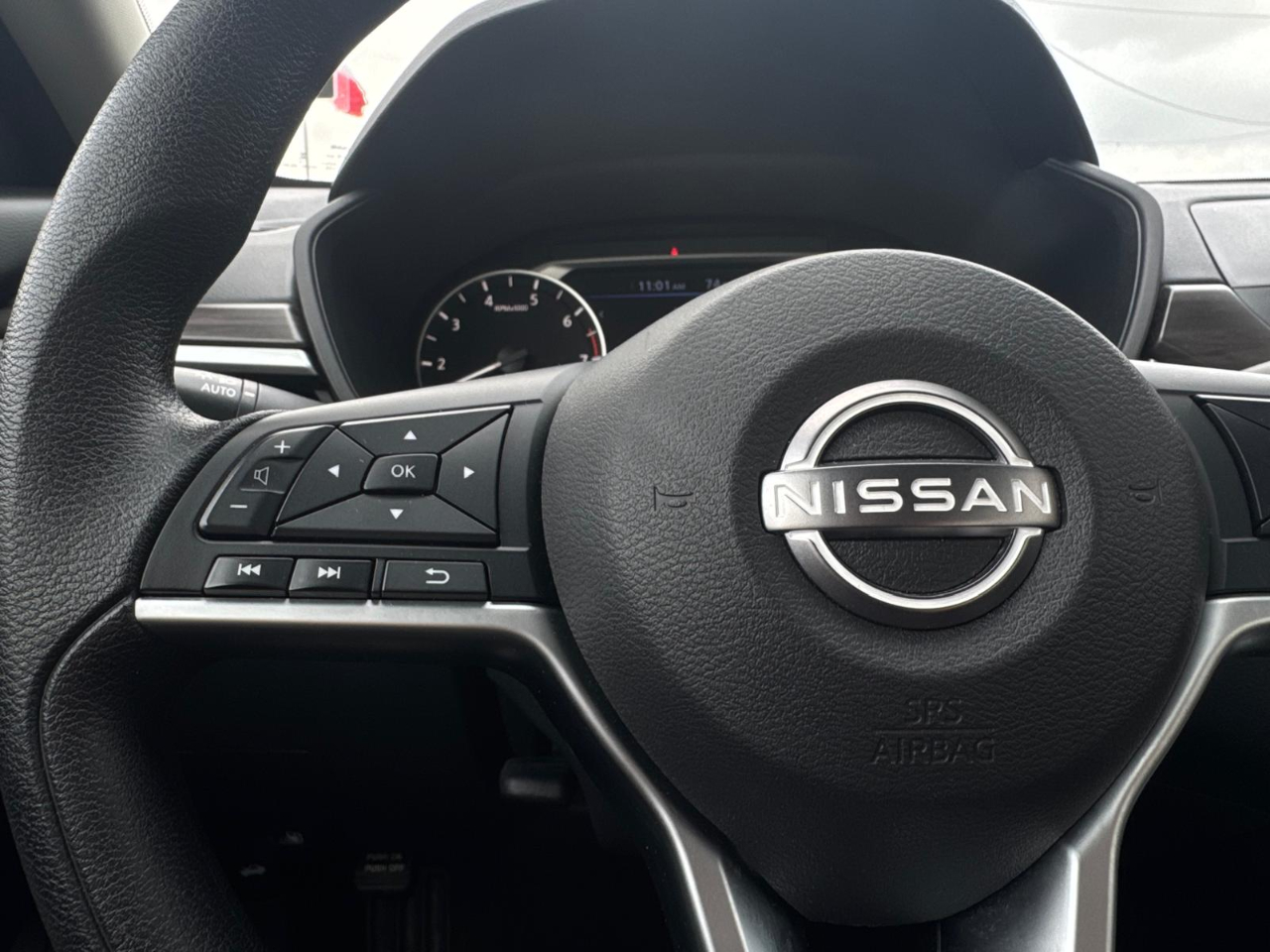 Nissan Altima 2.5 SV 2024