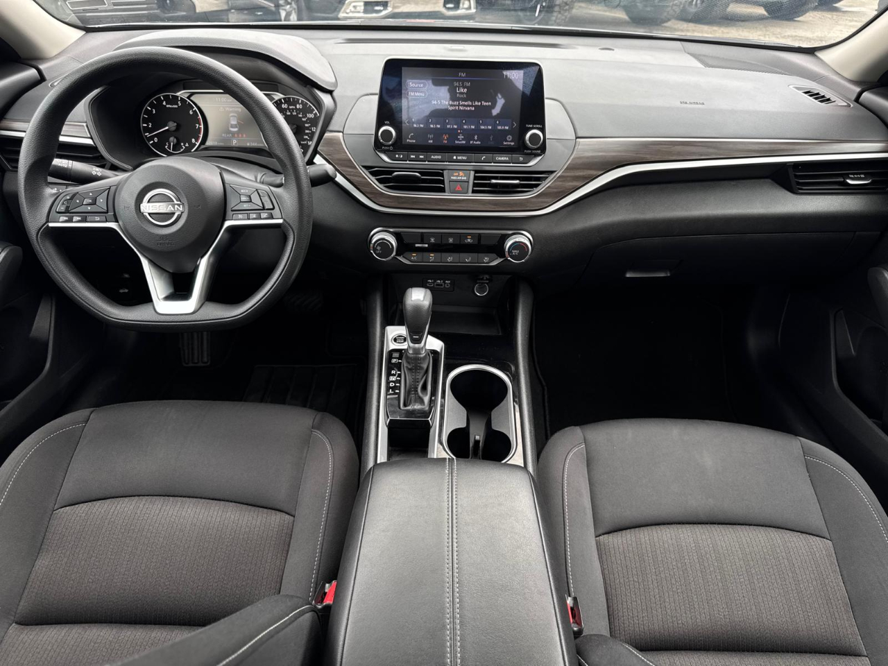 Nissan Altima 2.5 SV 2024