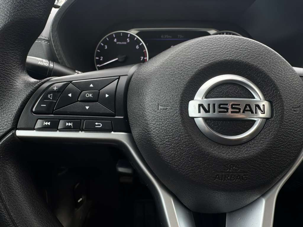 Nissan Sentra SV 2023