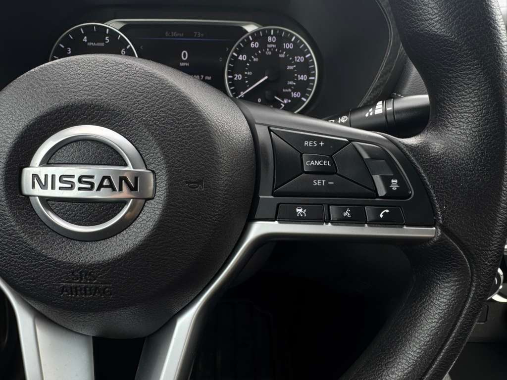 Nissan Sentra SV 2023