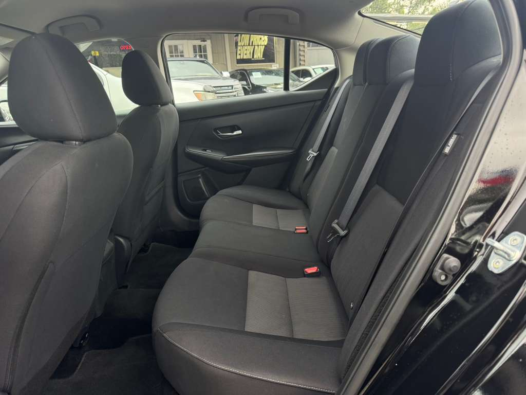 Nissan Sentra SV 2023