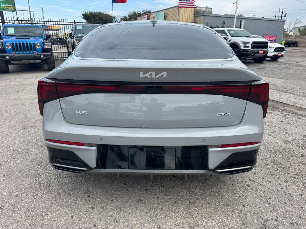 Kia K5 GT-Line 2025