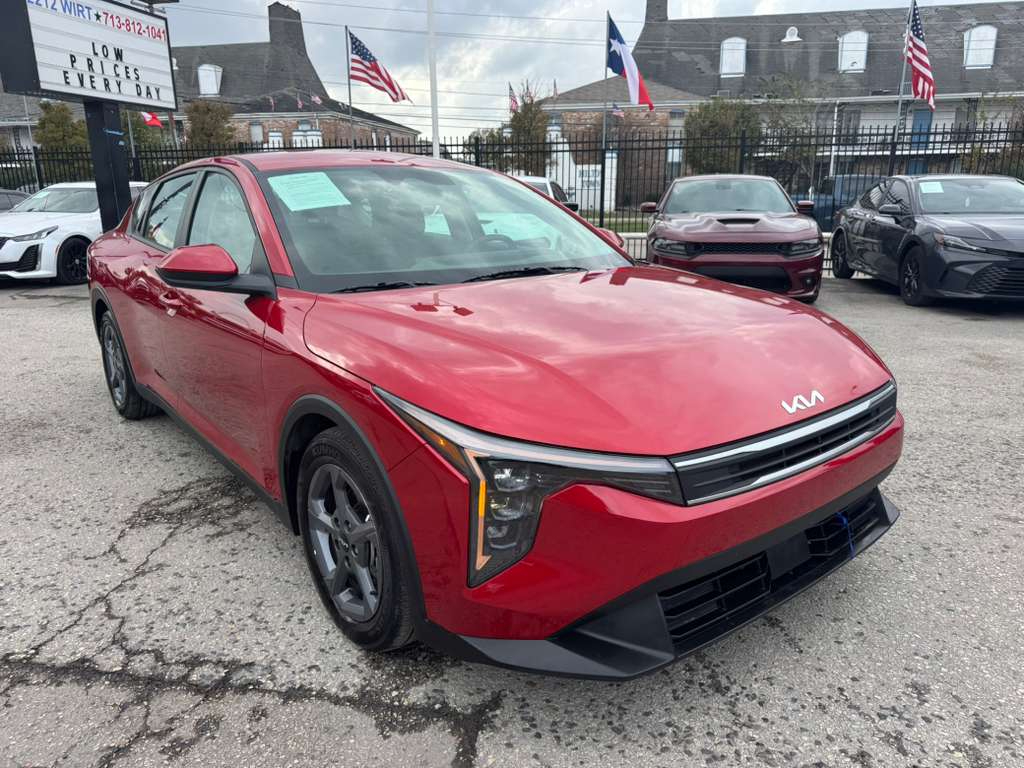 Kia K4 LX 2025
