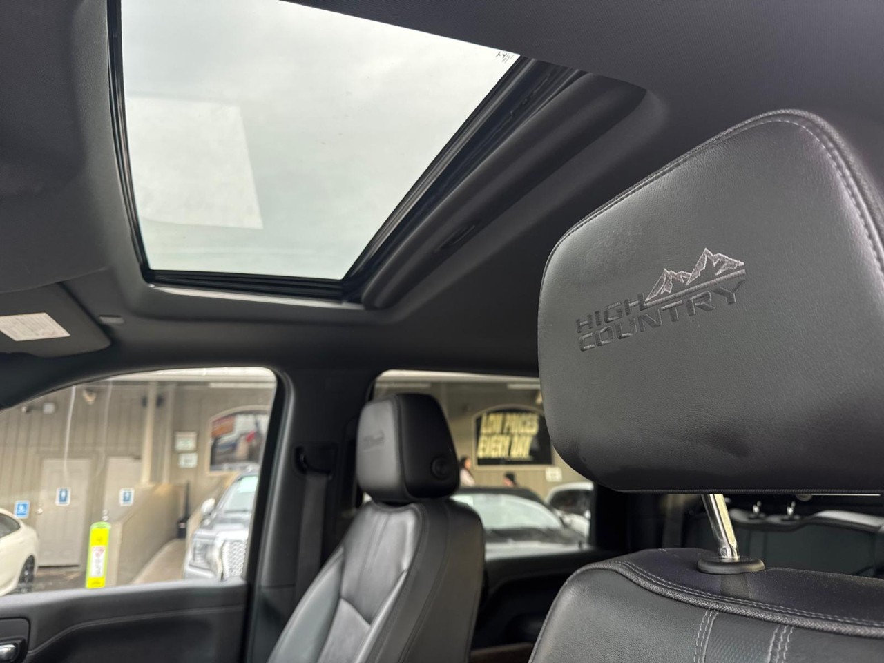 Chevrolet Silverado 2500HD High Country Crew Cab Long Box 4WD 2020