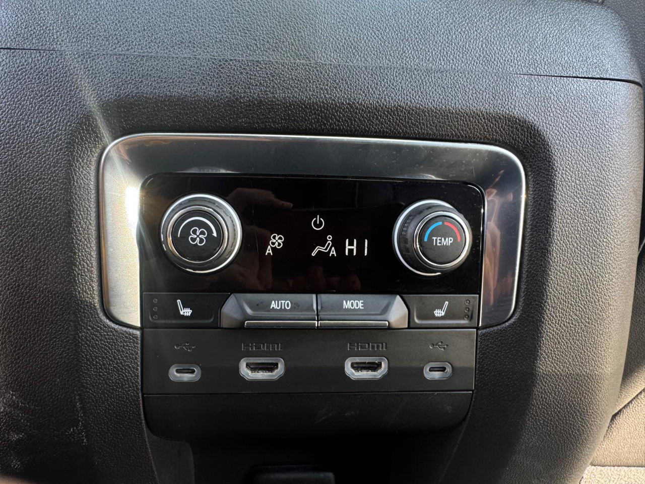 Chevrolet Tahoe Premier 2021