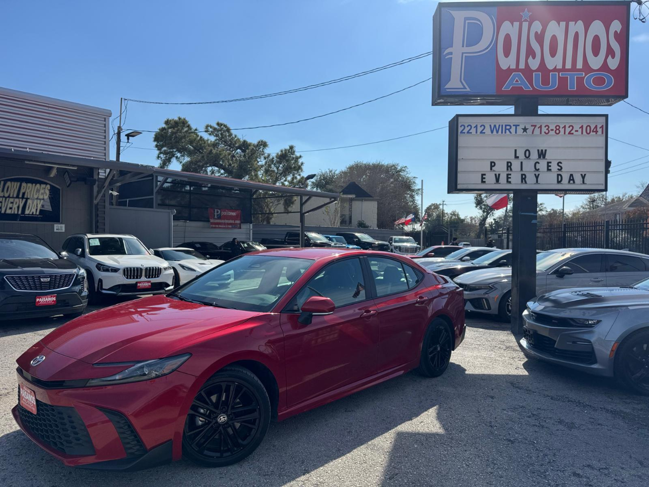 Toyota Camry Hybrid SE 2025