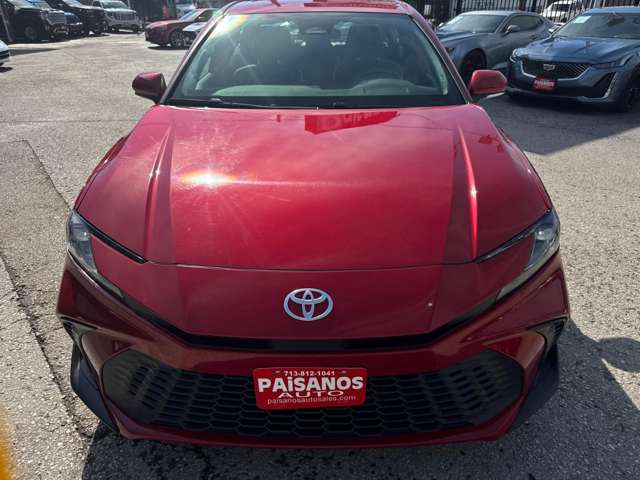 Toyota Camry Hybrid SE 2025