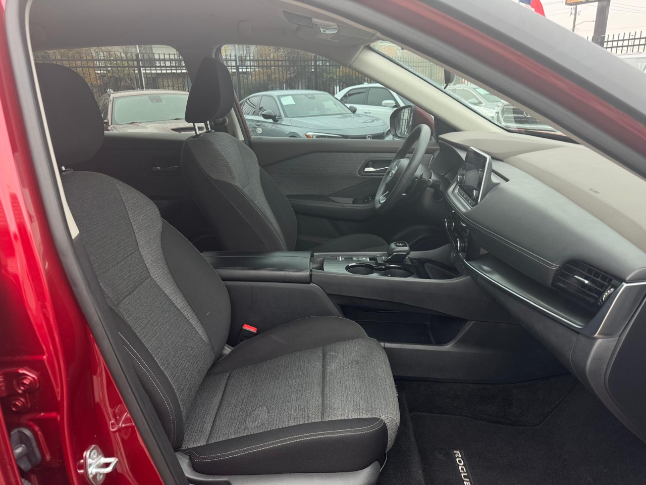 Nissan Rogue SV 2023