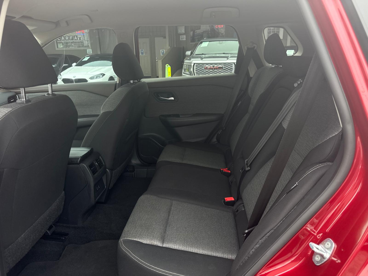 Nissan Rogue SV 2023