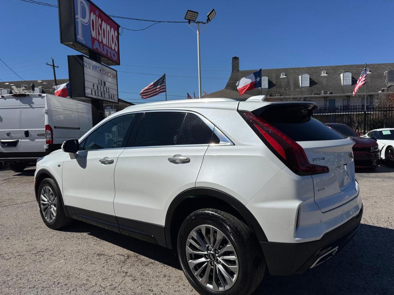 Cadillac XT4 Premium Luxury AWD 2024