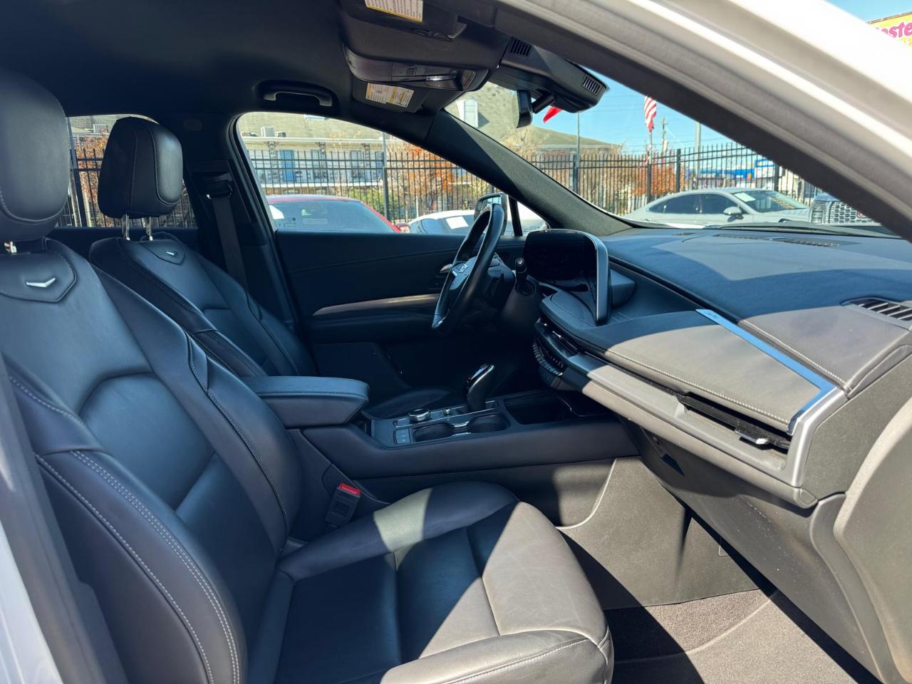 Cadillac XT4 Premium Luxury AWD 2024