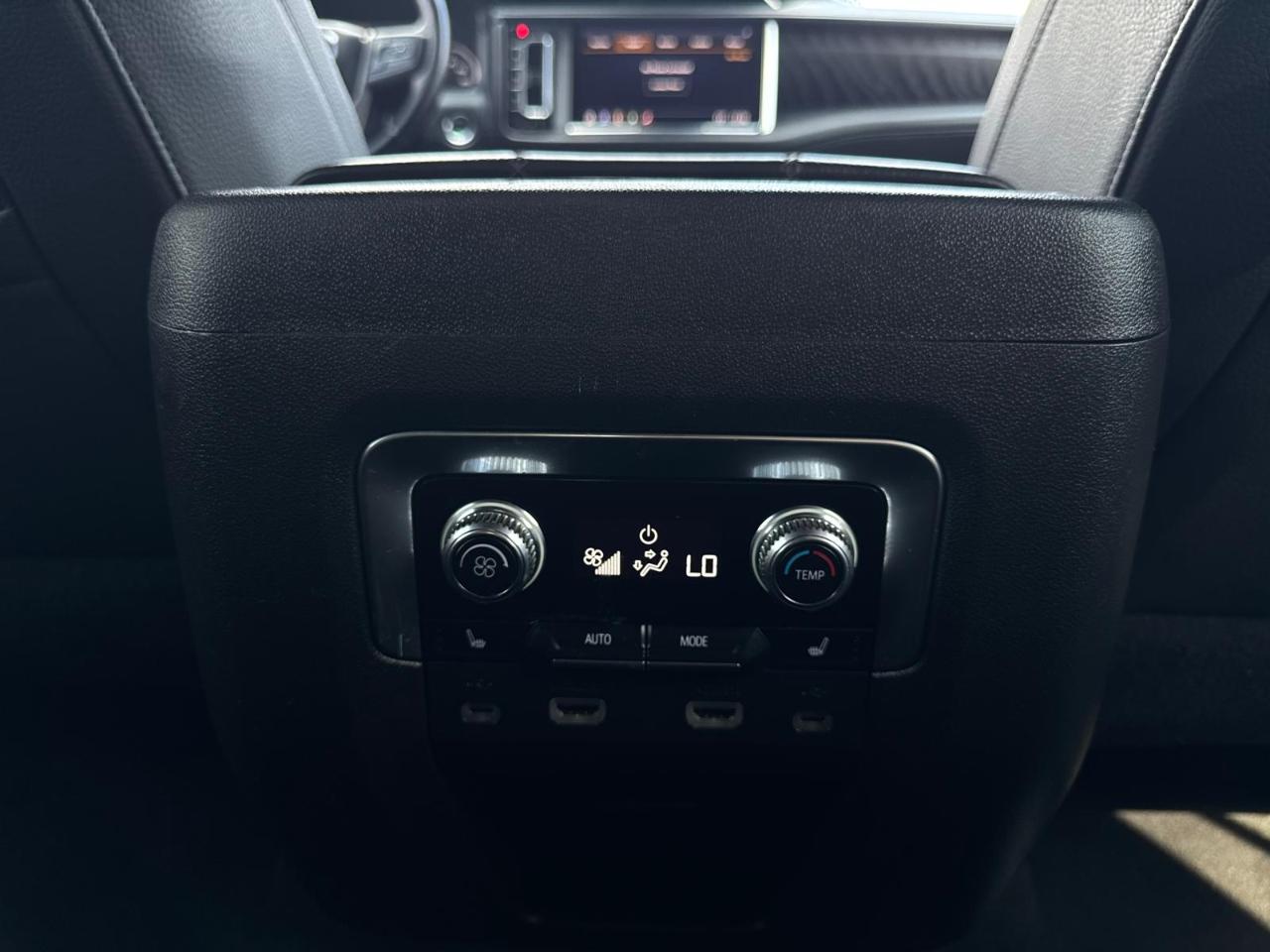 GMC Yukon Denali 2WD 2021