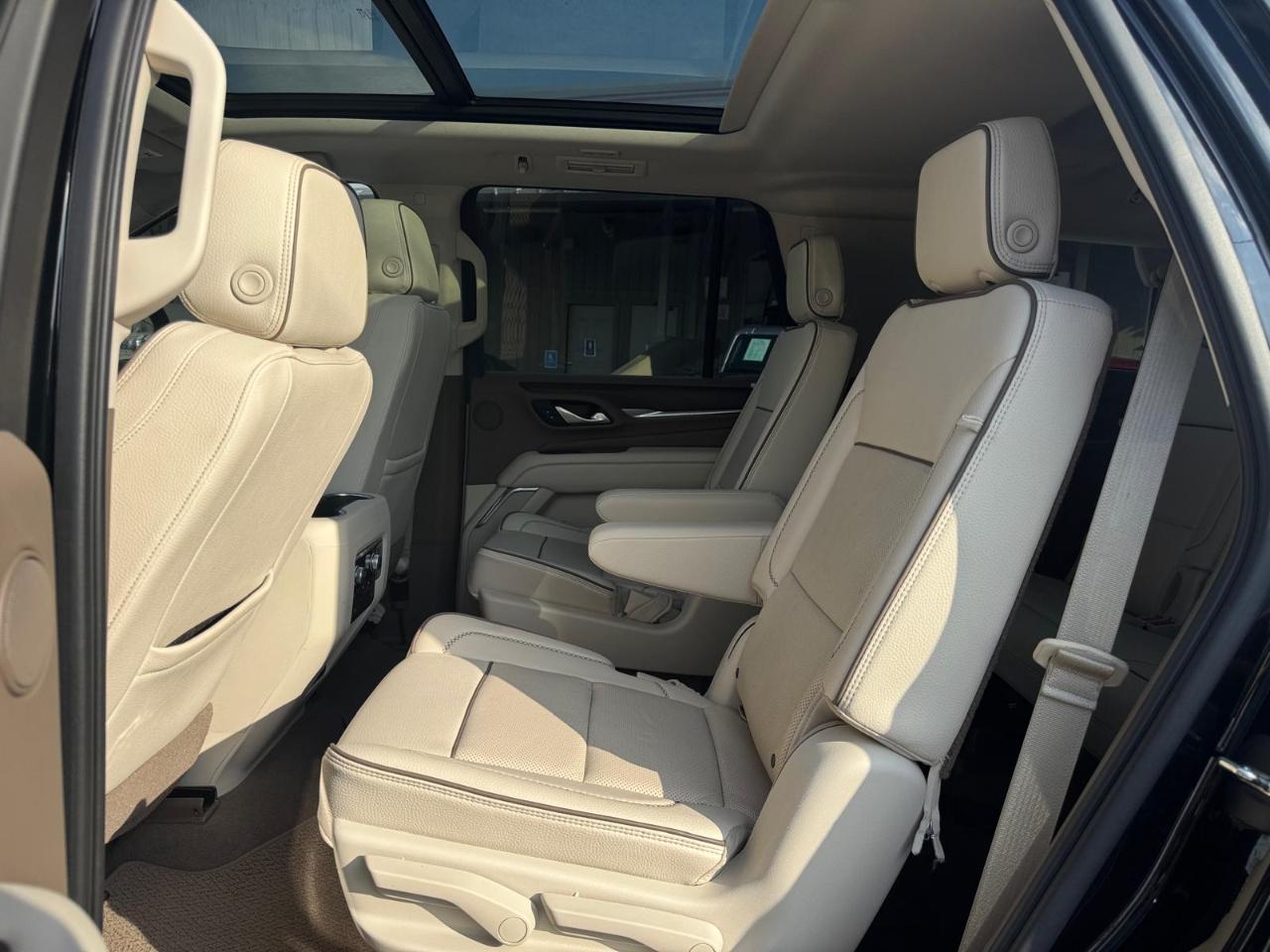 GMC Yukon Denali 2WD 2021