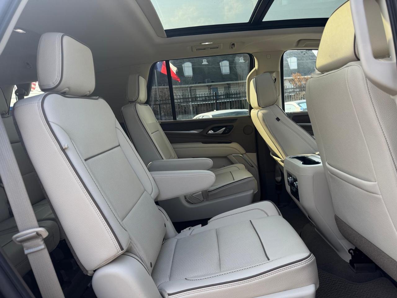 GMC Yukon Denali 2WD 2021