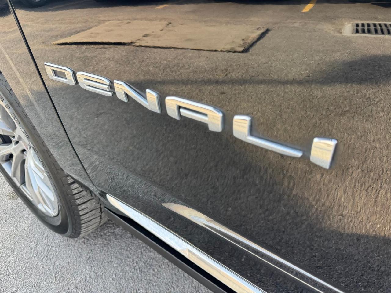 GMC Yukon Denali 2WD 2021
