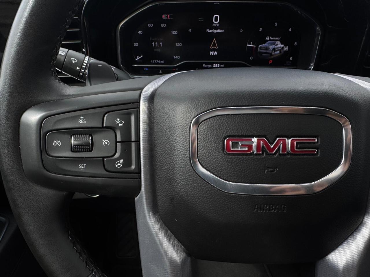 GMC Sierra 1500 SLT Crew Cab 4WD 2024