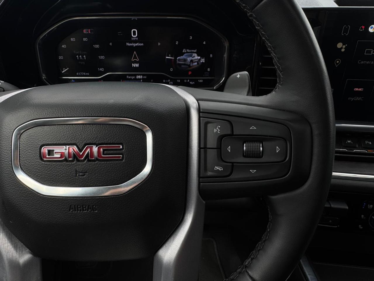 GMC Sierra 1500 SLT Crew Cab 4WD 2024