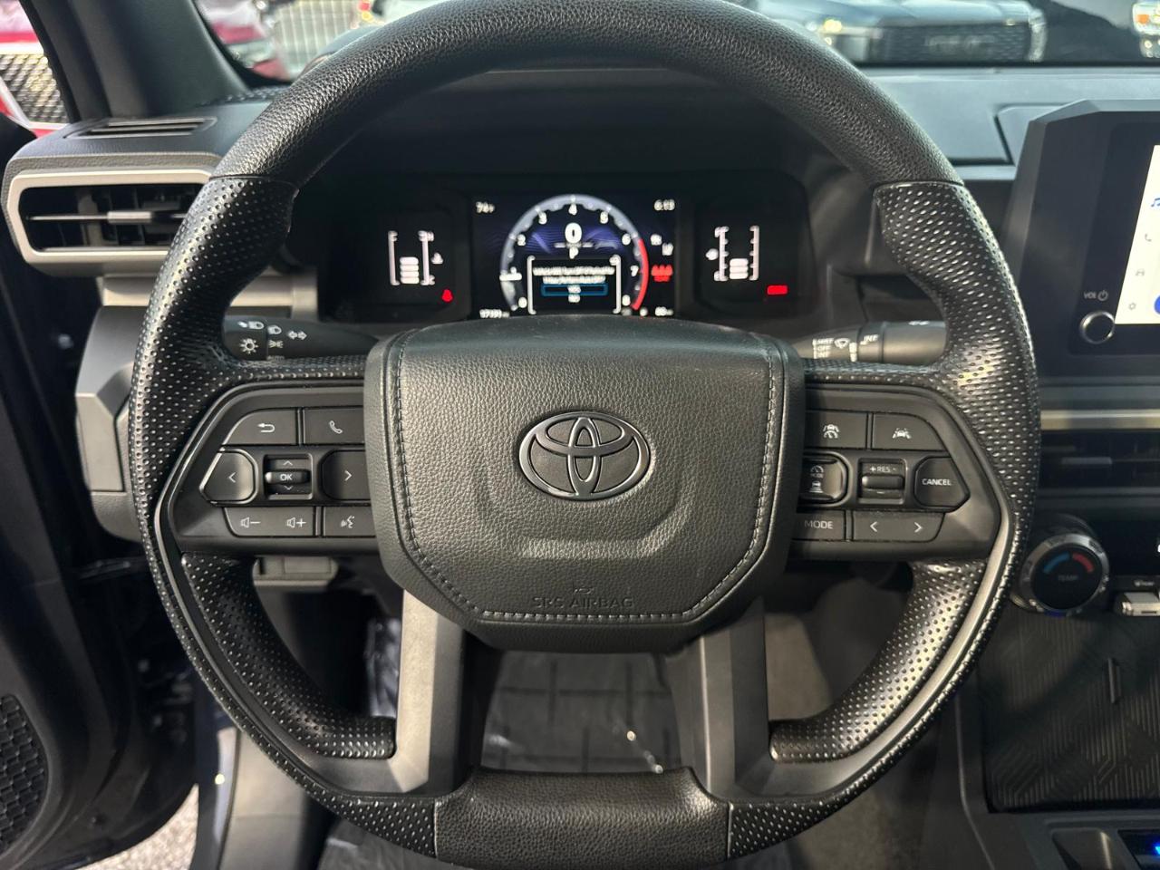 Toyota Tacoma SR Double Cab 2WD 2025