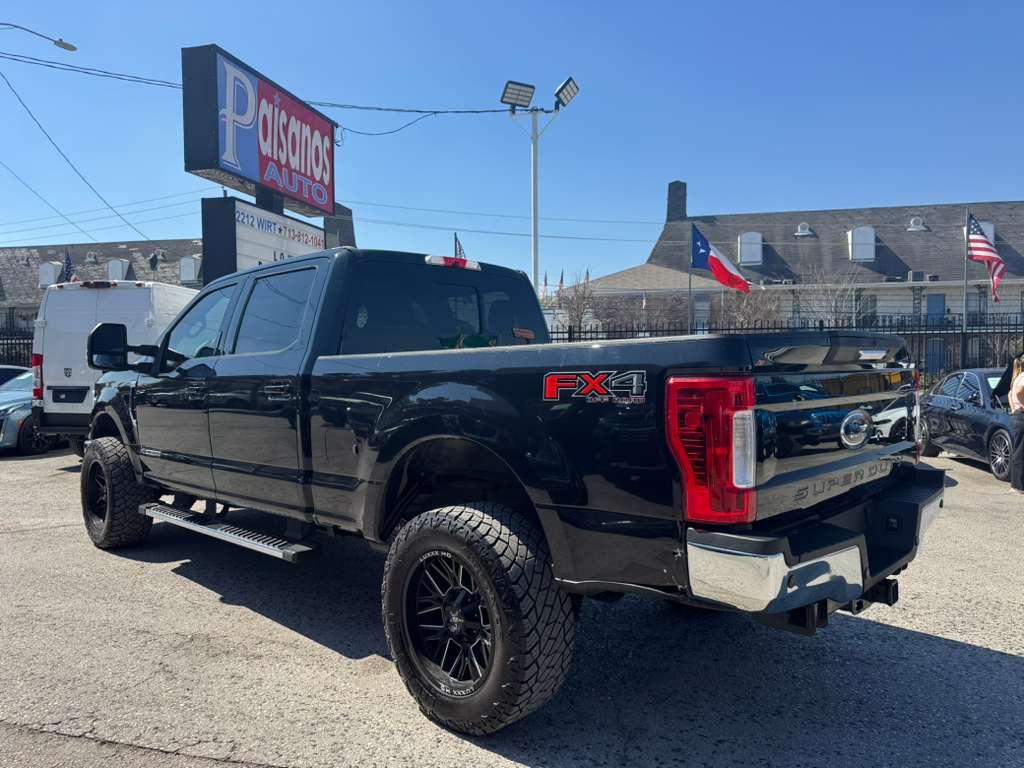 Ford F-250 SD Lariat 2019