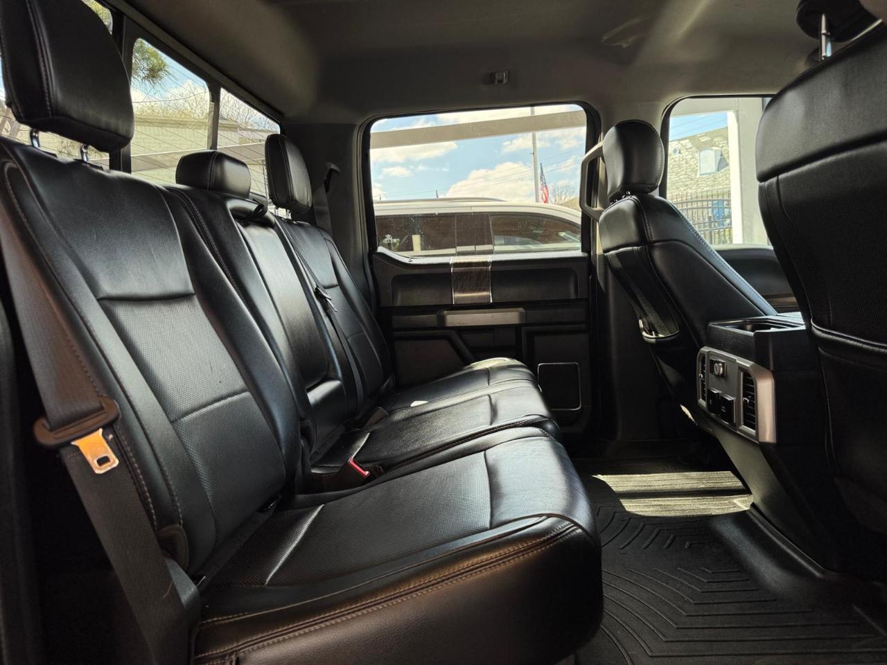 Ford F-250 SD Lariat 2019