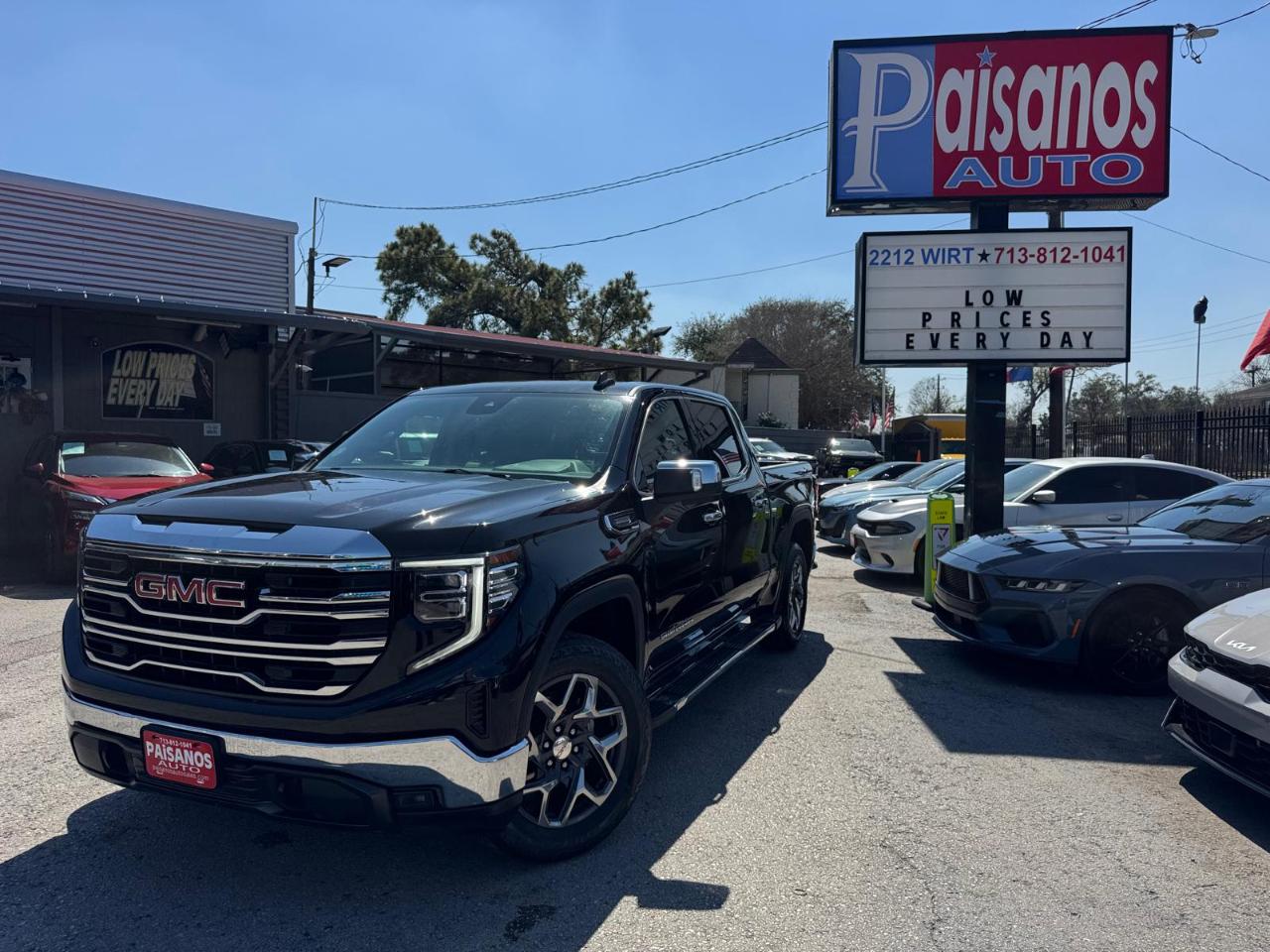 GMC Sierra 1500 SLT Crew Cab 4WD 2023