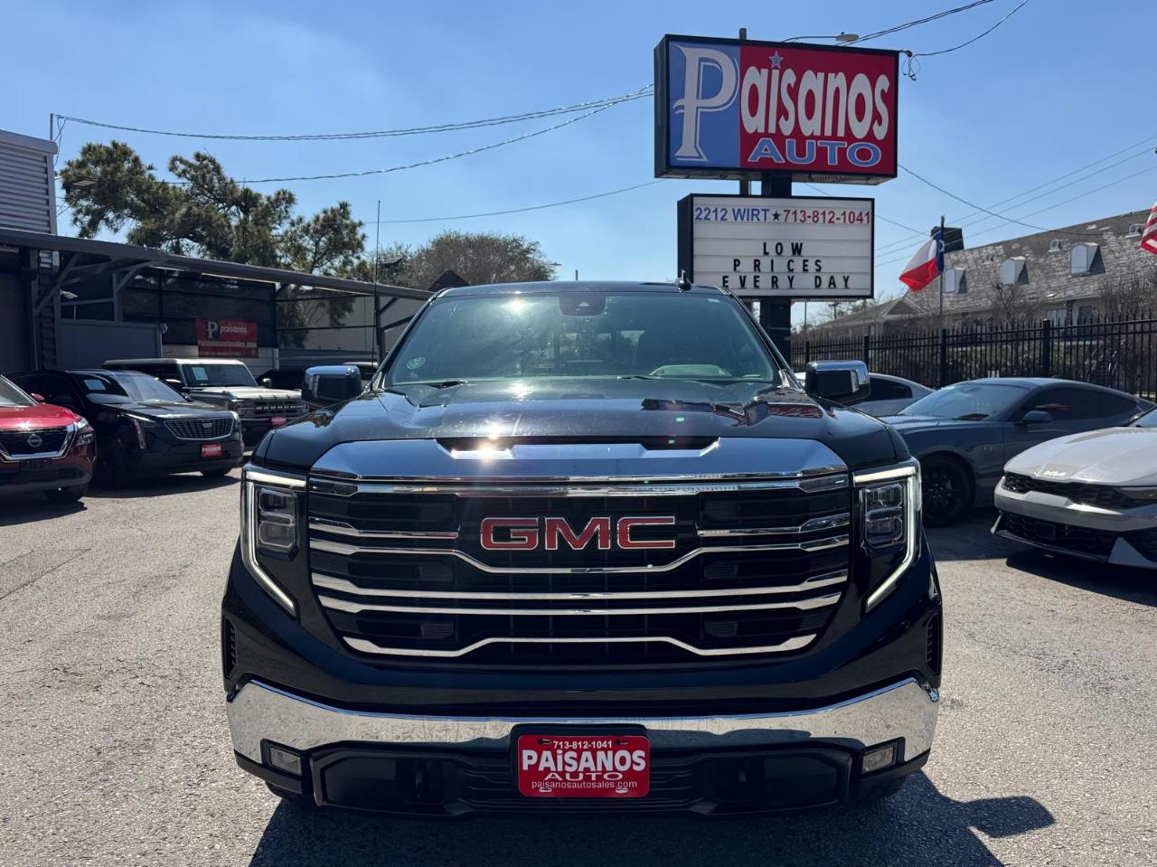 GMC Sierra 1500 SLT Crew Cab 4WD 2023
