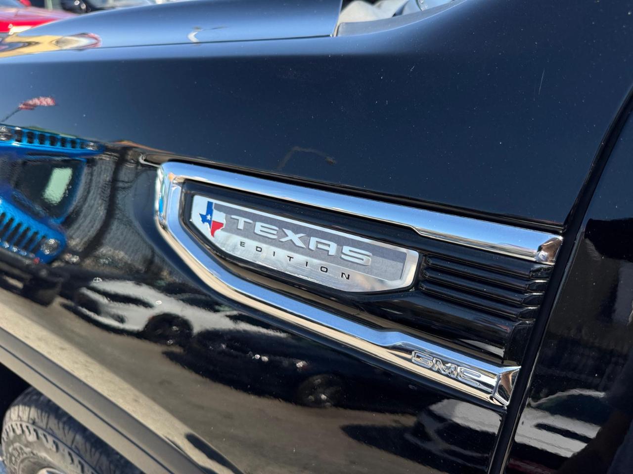 GMC Sierra 1500 SLT Crew Cab 4WD 2023