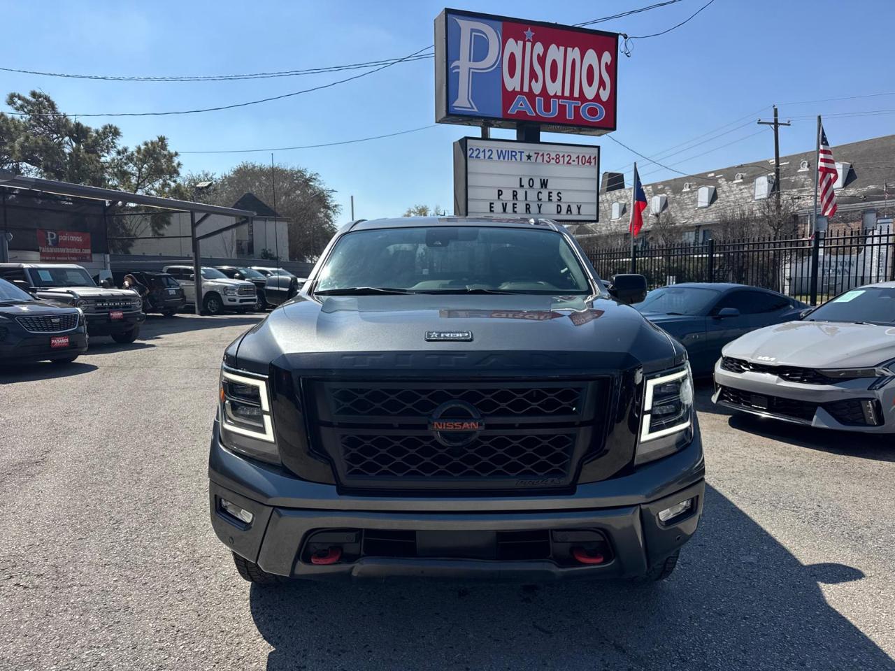 Nissan Titan Platinum Reserve Crew Cab 4WD 2021