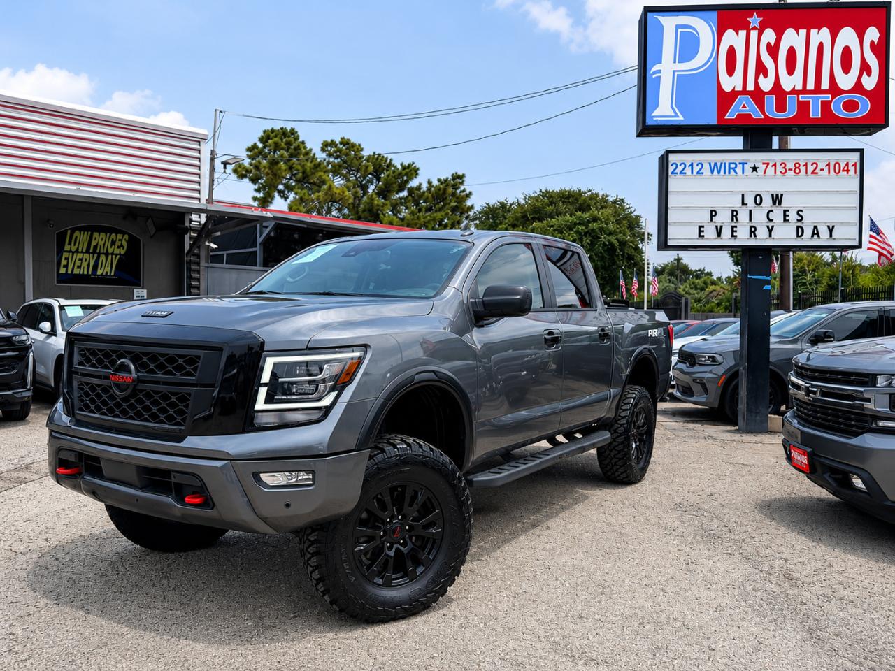 Nissan Titan  2021