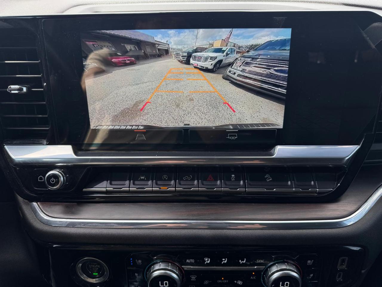 GMC Sierra 1500 SLT Crew Cab 4WD 2023