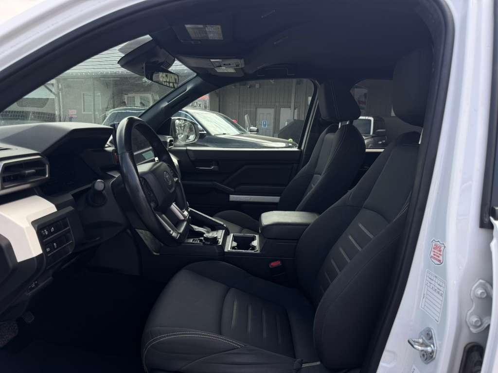 Toyota Tacoma TRD Sport Double Cab 4WD 2024