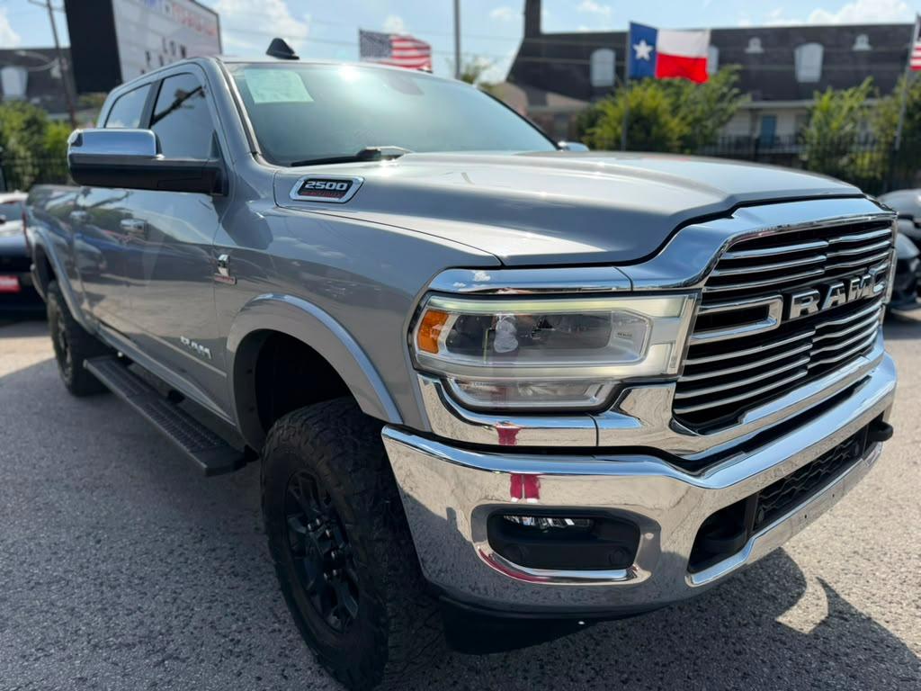 RAM 2500 Laramie Crew Cab SWB 4WD 2021