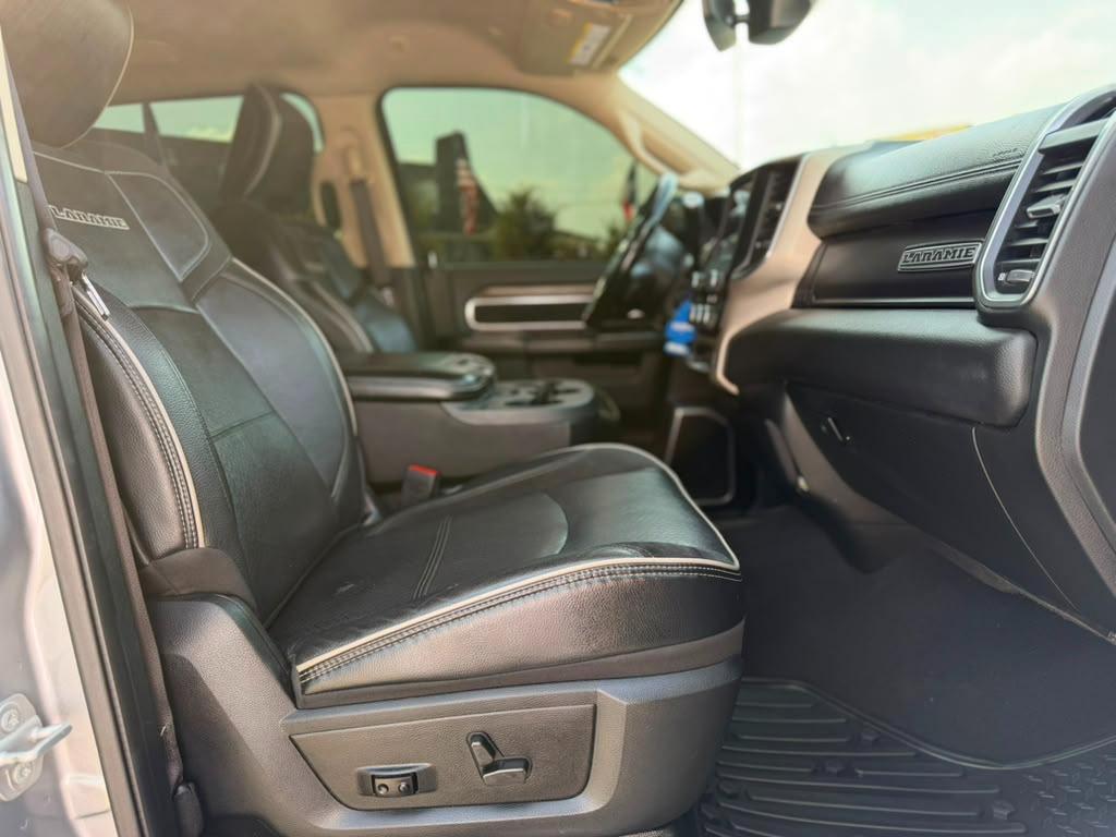 RAM 2500 Laramie Crew Cab SWB 4WD 2021