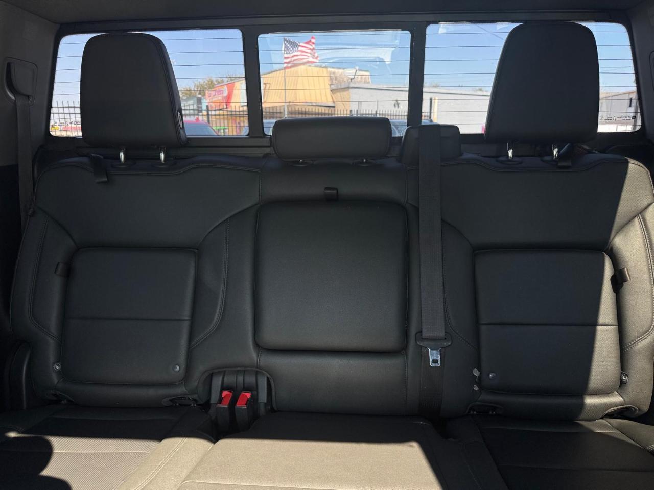 GMC Sierra 1500 SLT Crew Cab 4WD 2022