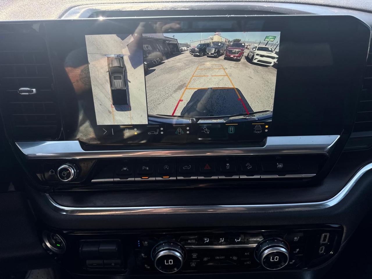 GMC Sierra 1500 SLT Crew Cab 4WD 2022