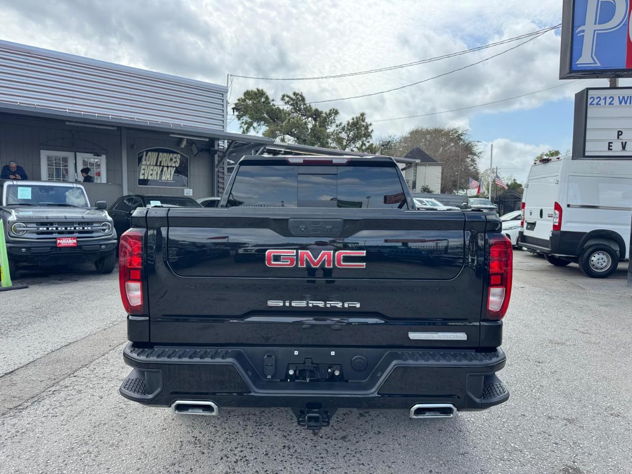 GMC Sierra 1500 Elevation Crew Cab 4WD 2023