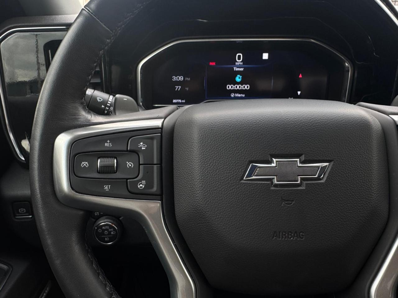 Chevrolet Silverado 1500 RST Crew Cab 4WD 2022