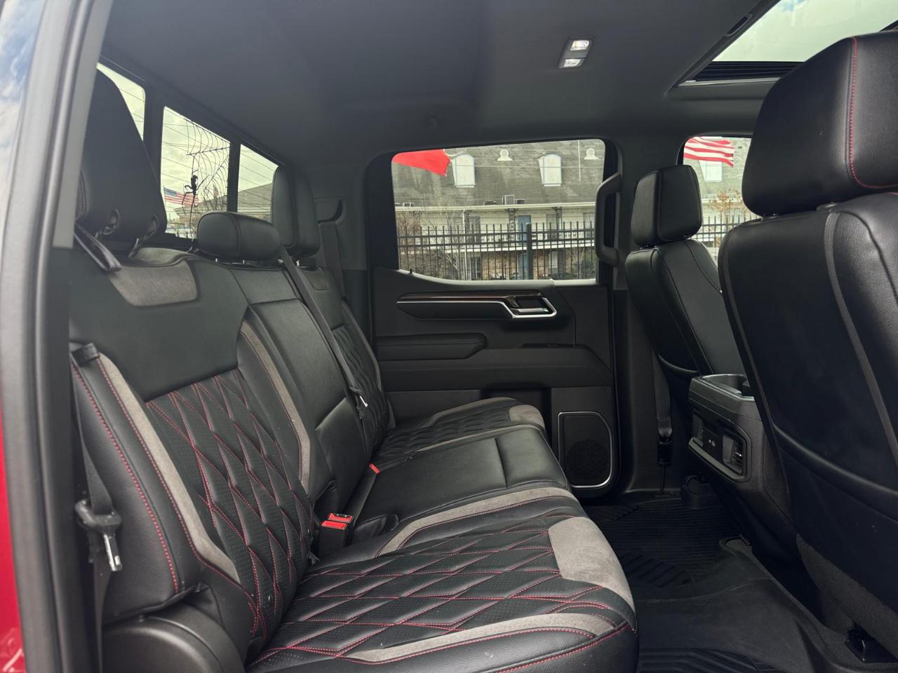 Chevrolet Silverado 1500 RST Crew Cab 4WD 2022