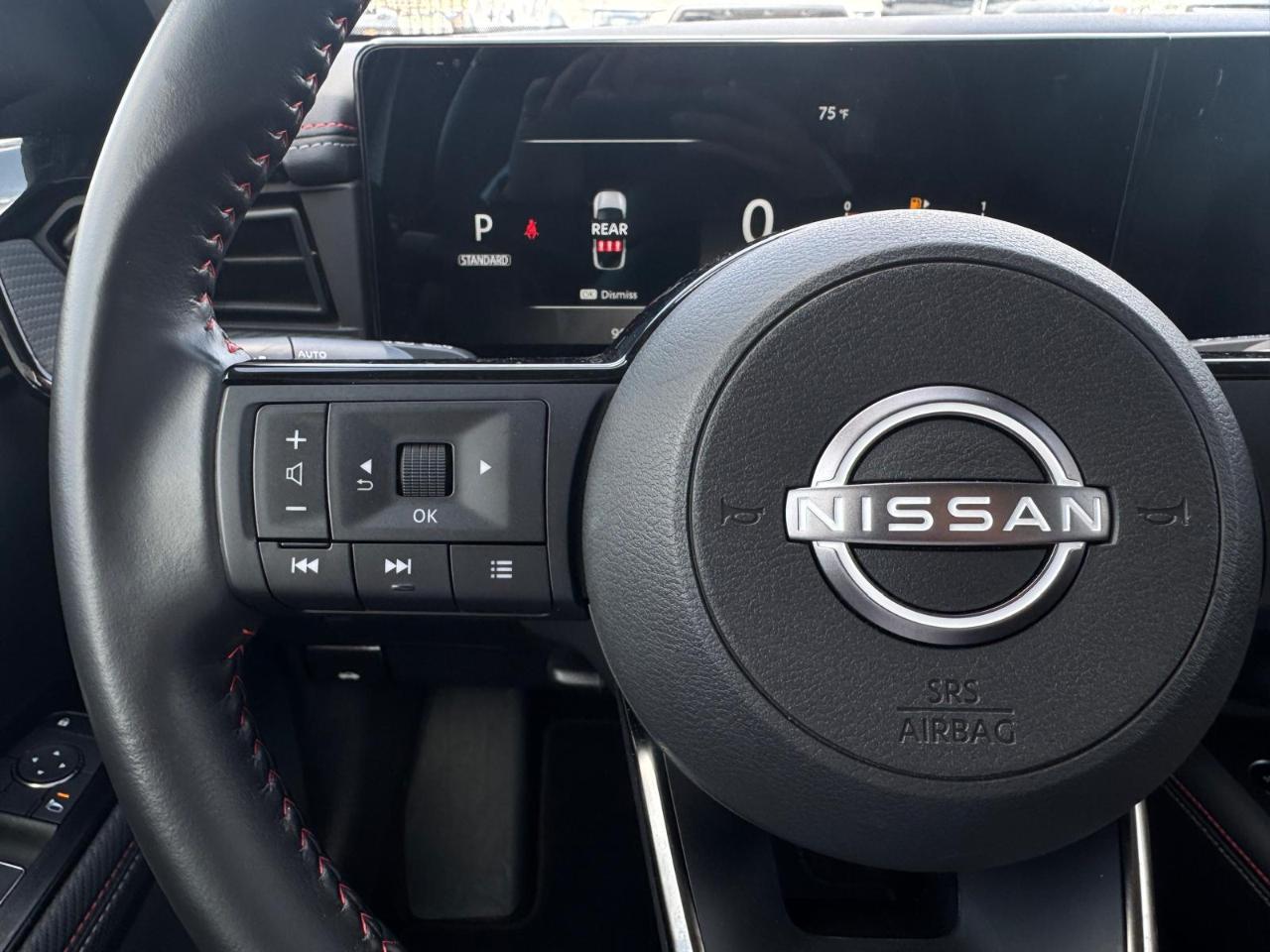 Nissan Kicks SR 2025