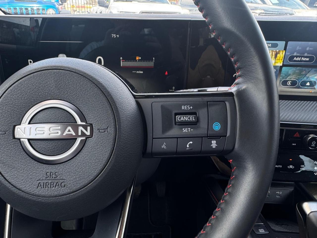 Nissan Kicks SR 2025