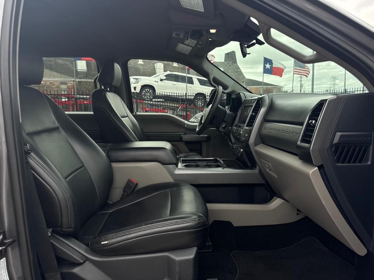 Ford F-250 SD XL Crew Cab 4WD 2022