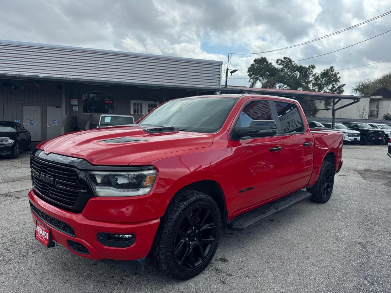 RAM 1500 Laramie Crew Cab SWB 4WD 2023