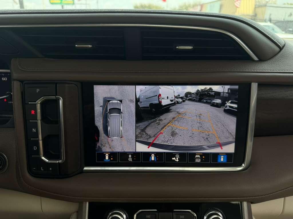 GMC Yukon XL Denali 2WD 2021