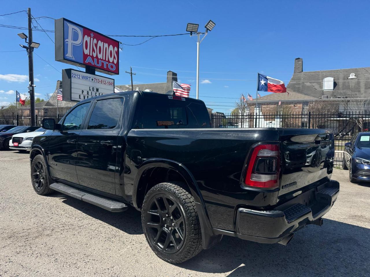RAM 1500 Laramie Crew Cab SWB 4WD 2022