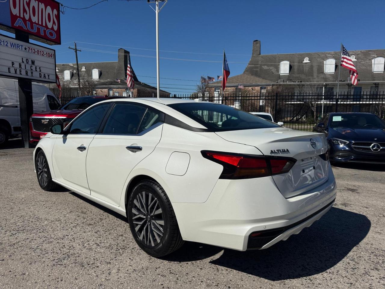 Nissan Altima 2.5 SV 2024