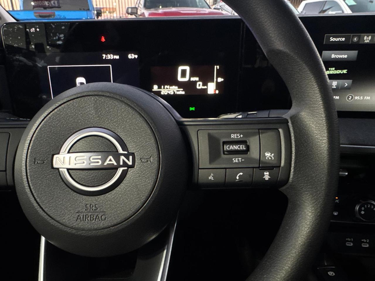 Nissan Kicks SV 4WD 2025