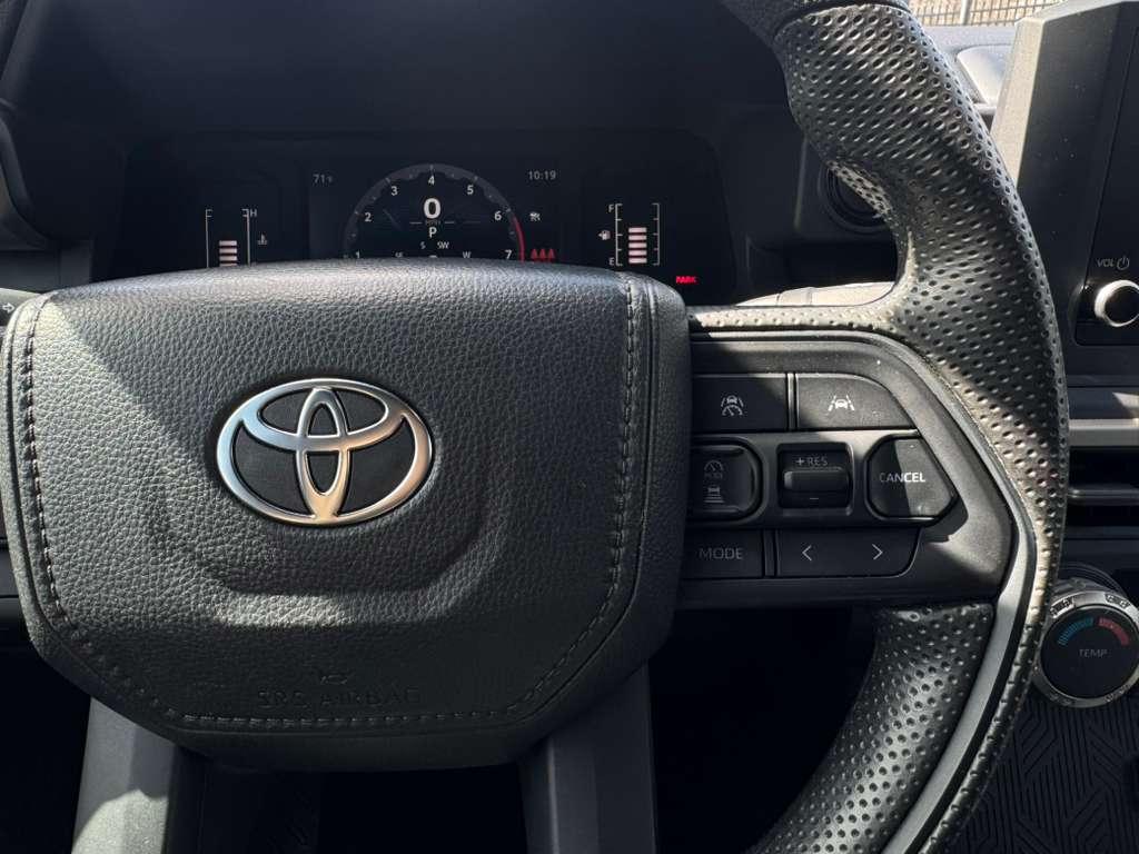 Toyota Tacoma SR Double Cab 2WD 2025