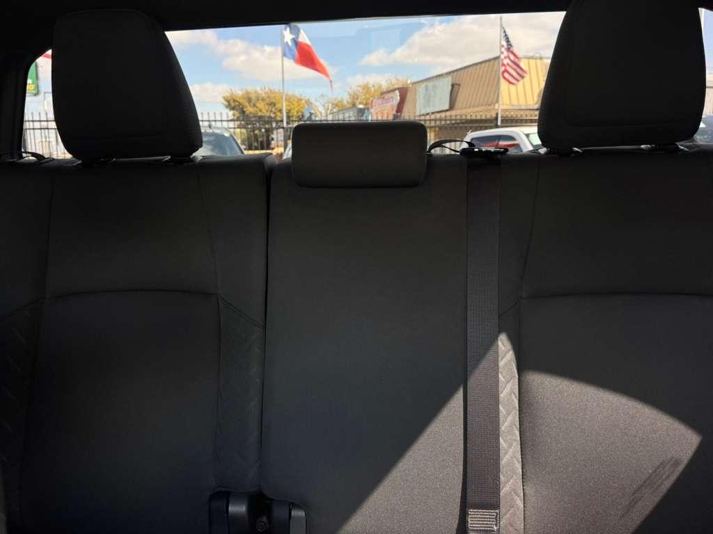 Toyota Tacoma SR Double Cab 2WD 2025