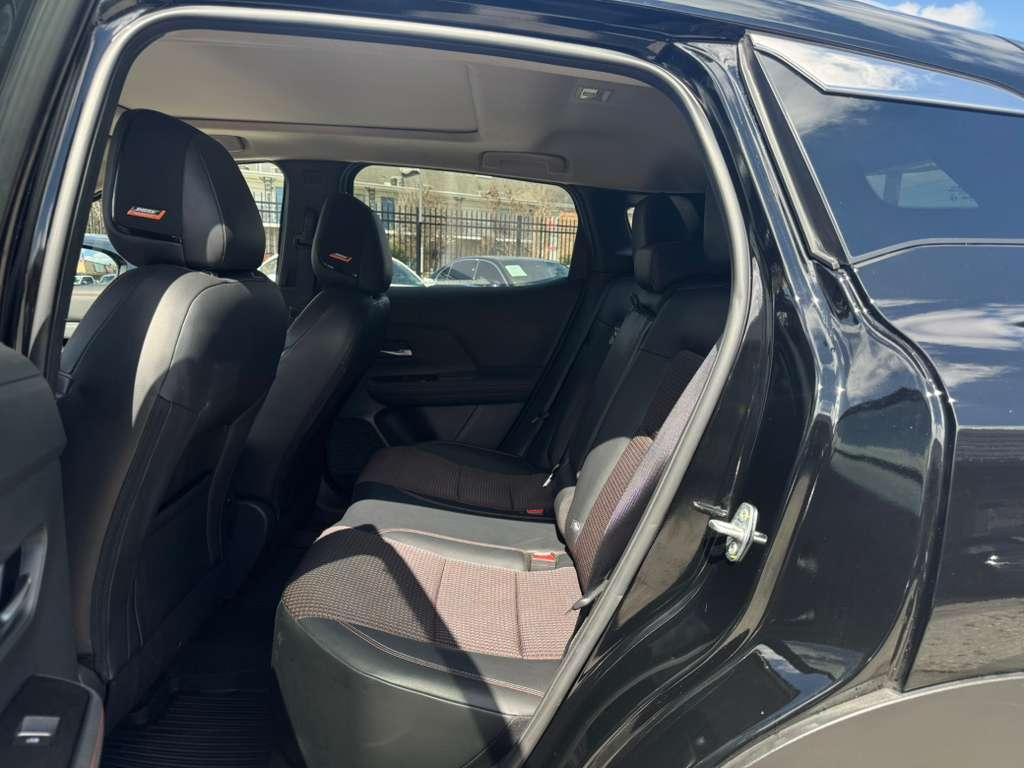 Nissan Kicks SR 2025